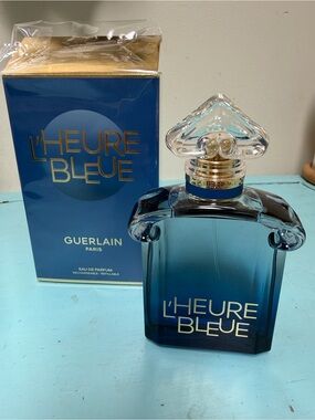 GUERLAIN L'HEURE BLEUE Blue Bottle with Gold Accents